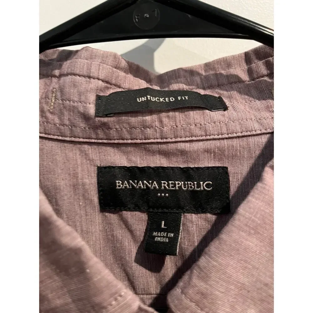 Banana Republic Men's Untucked Fit Red Oxford Button Down Shirt Size Large